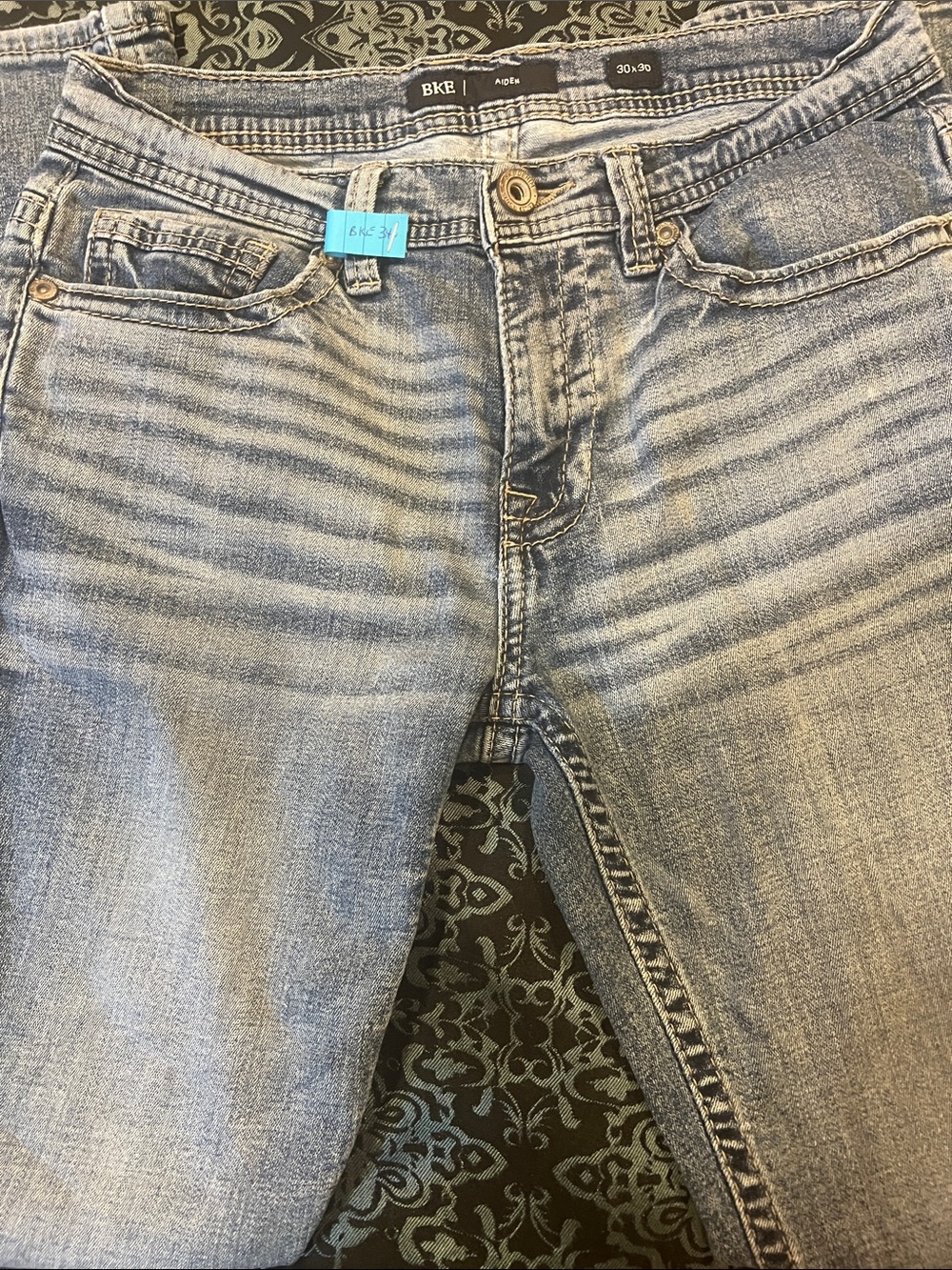 BKE AIDEN Light Faded Blue Straight Jeans